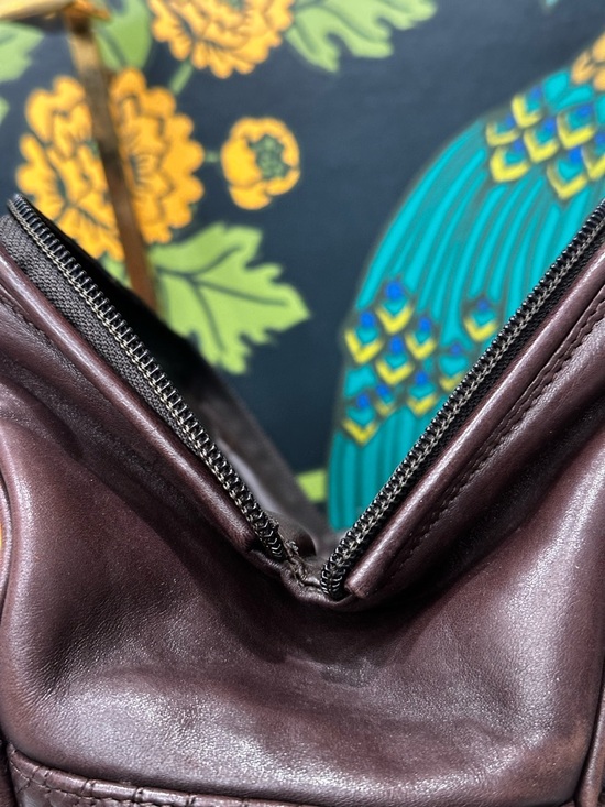 Vintage 1980s Bally Brown Lambskin Quilted Tassel Satchel Top Handle w/ D-Rings - Picture 14 of 14